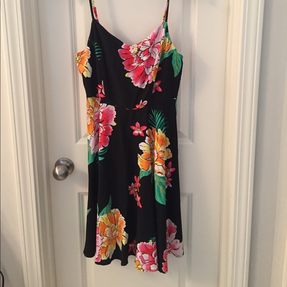 Flattering black and floral dress!