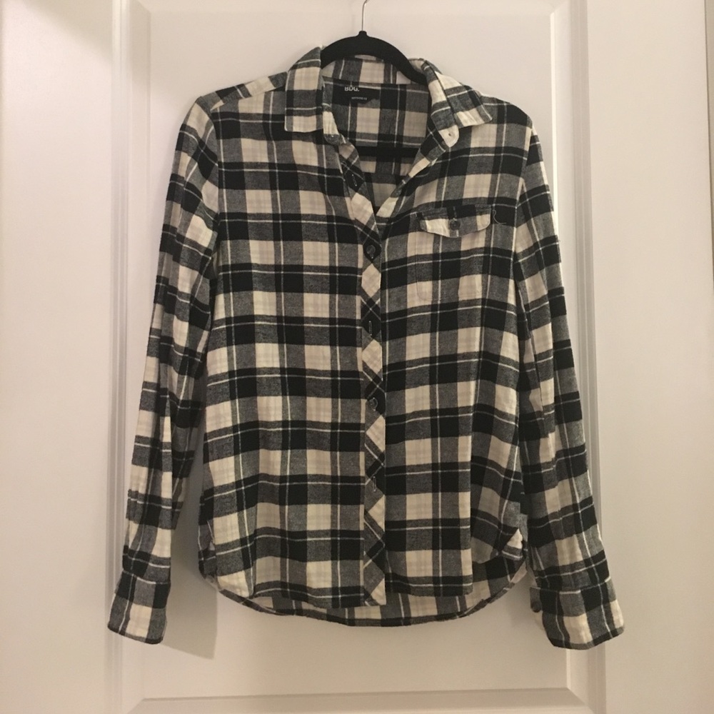 BDG black and white flannel boyfriend fit