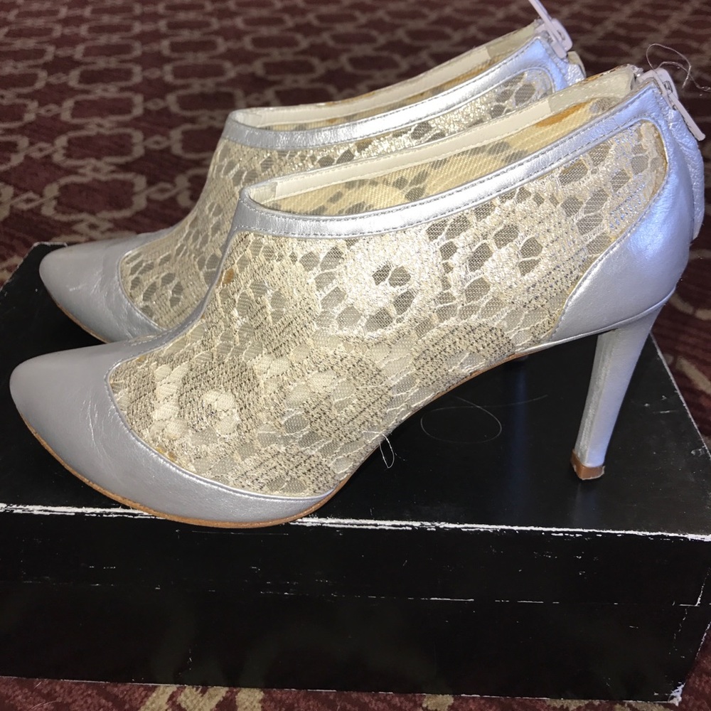 Maloles silver leather lace combo half booties 38