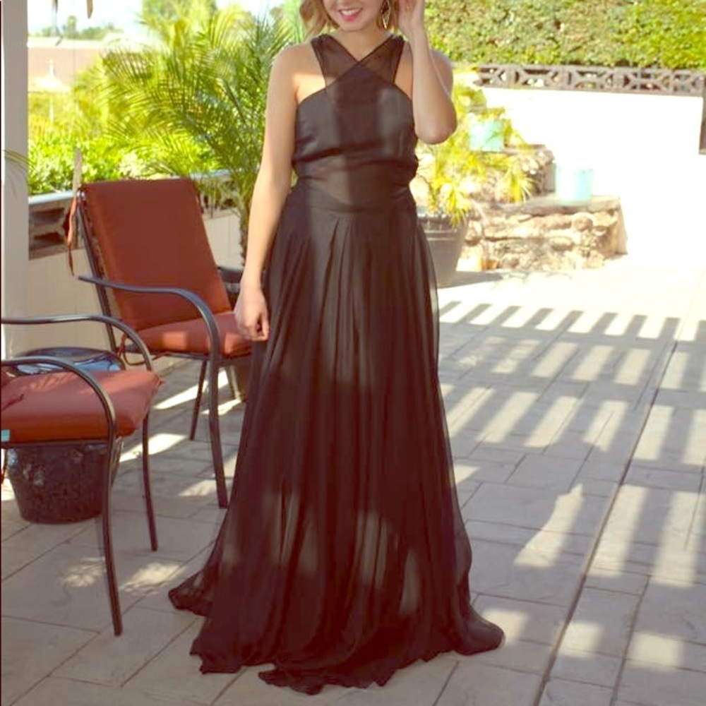 Fame and Partners black evening gown dress!