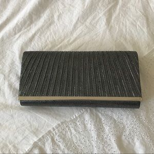 Lulu Townsend Textured Silver Large Mesh Clutch Lulu Townsend Textured Silver Large Mesh Clutch