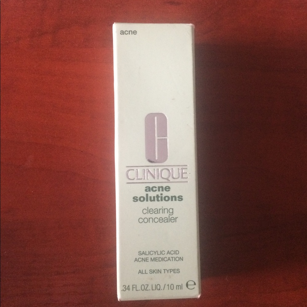 Clinique acne clearing concealer (shade 01)