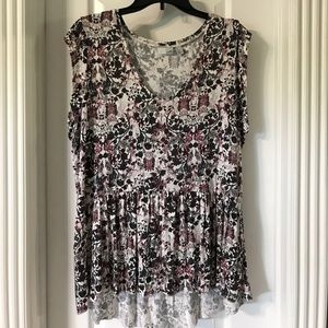 Cute light weight top