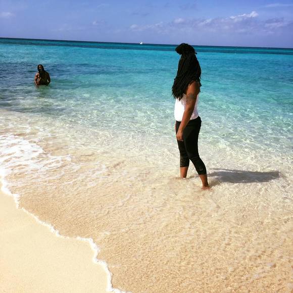 Meet your Posher, Robyn - Picture 1 of 1