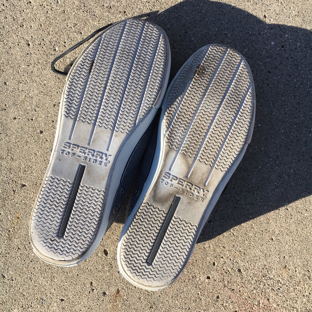 Sperry Tennis Shoes - Picture 7 of 7