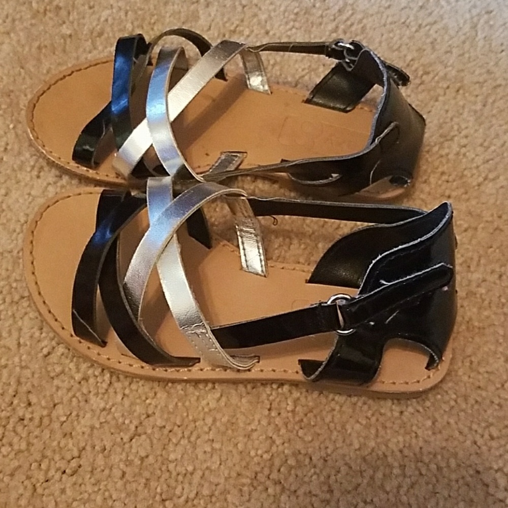 Sandals - Picture 2 of 3