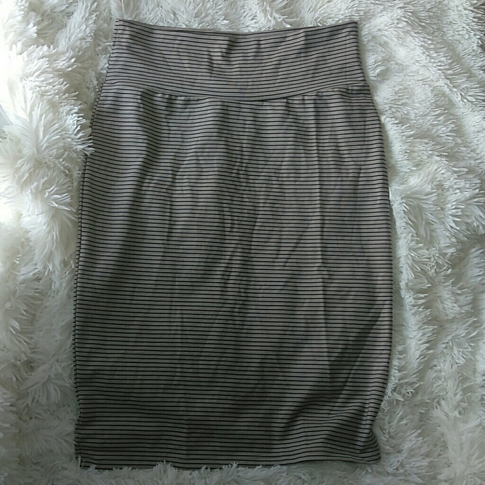 LulaRoe M Cassie Taupe and Black stripe