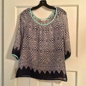 Blu Pepper flowy blouse...worn once!