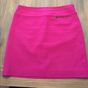 Ann Taylor fuchsia skirt
