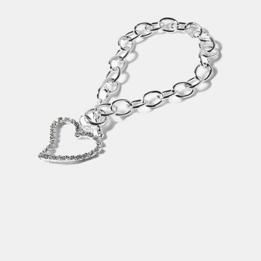 Heart pendant bracelet