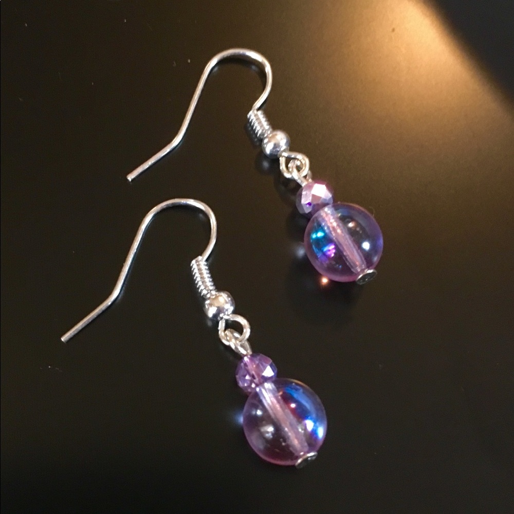 NEW “TwisteDesignz” Lavender Bead Silver Earrings