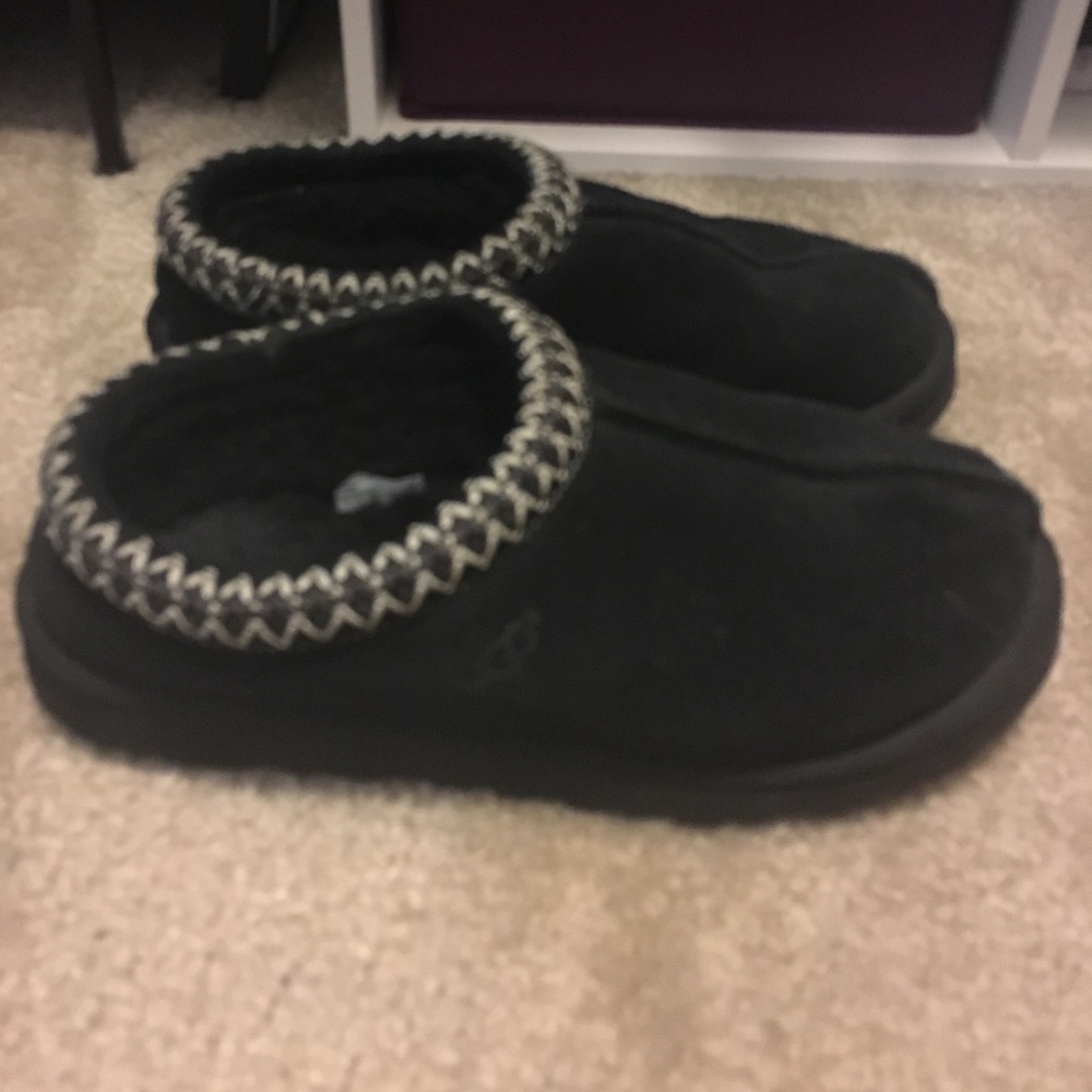 UGG Tasman slippers