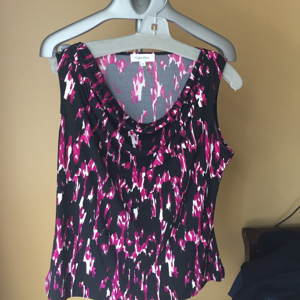 Sleeveless Calvin Klein top