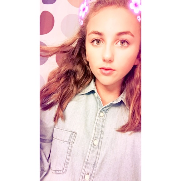 Meet your Posher, Ashley - Picture 1 of 1