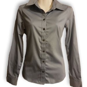 BANANA REPUBLIC fitted non-iron stretch blouse