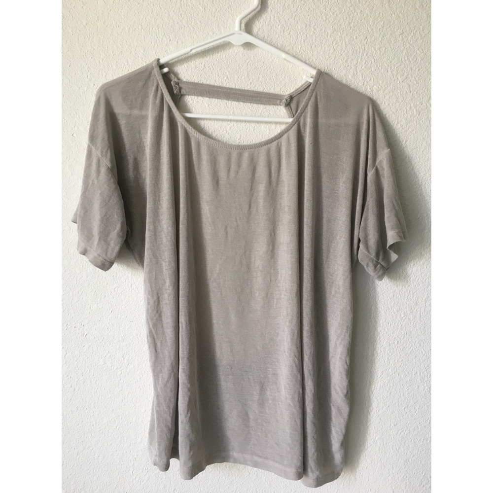 Brandy Melville t-shirt