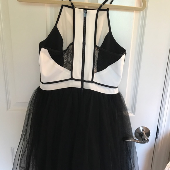 BCBG Dress - Picture 3 of 4