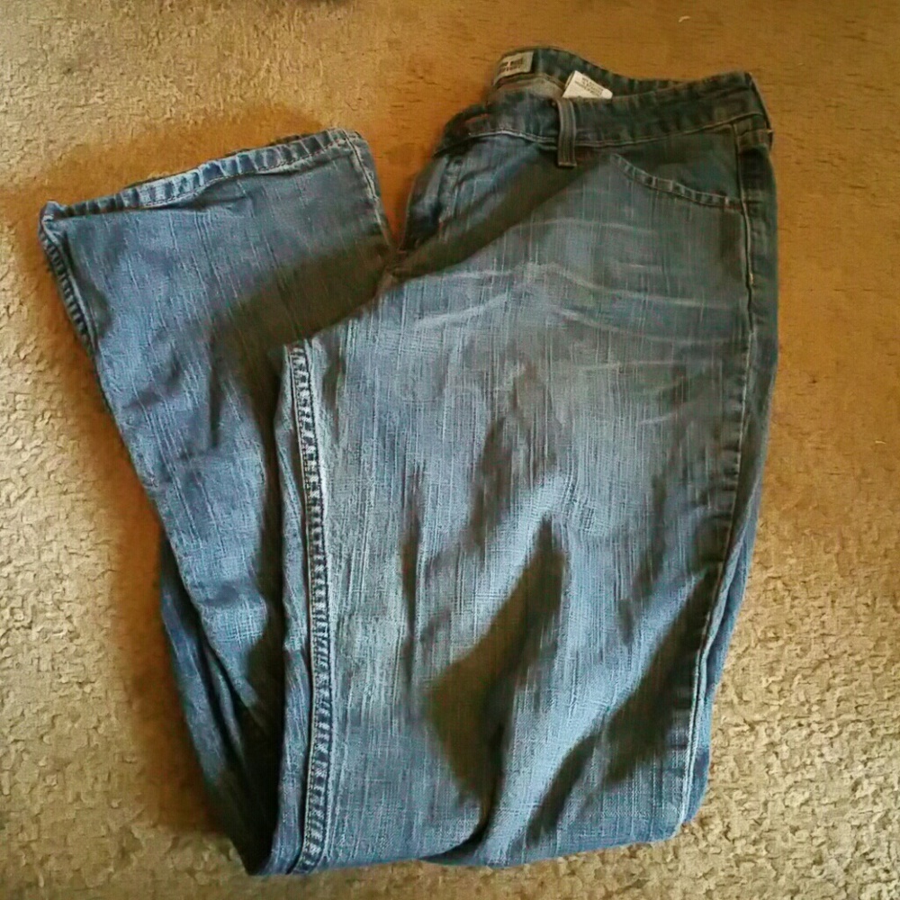 Levis Boot cut Jeans