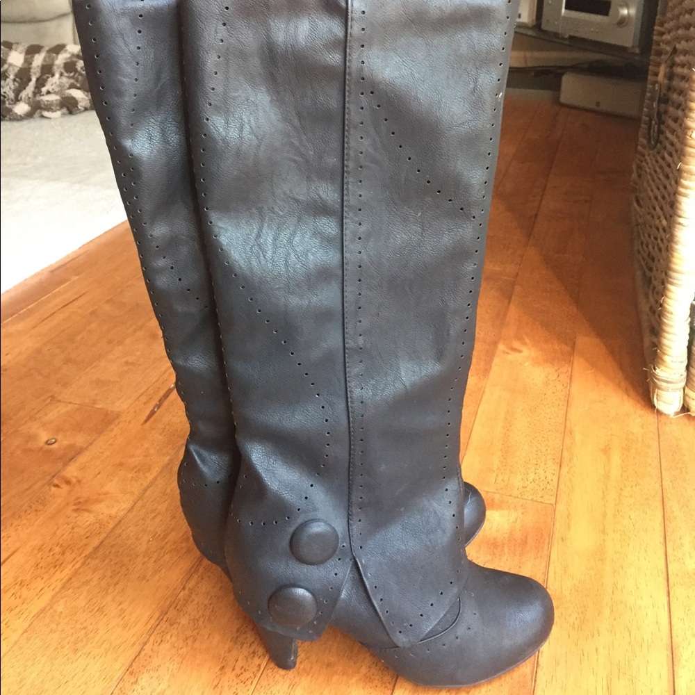 Not Rated Black Button Boots