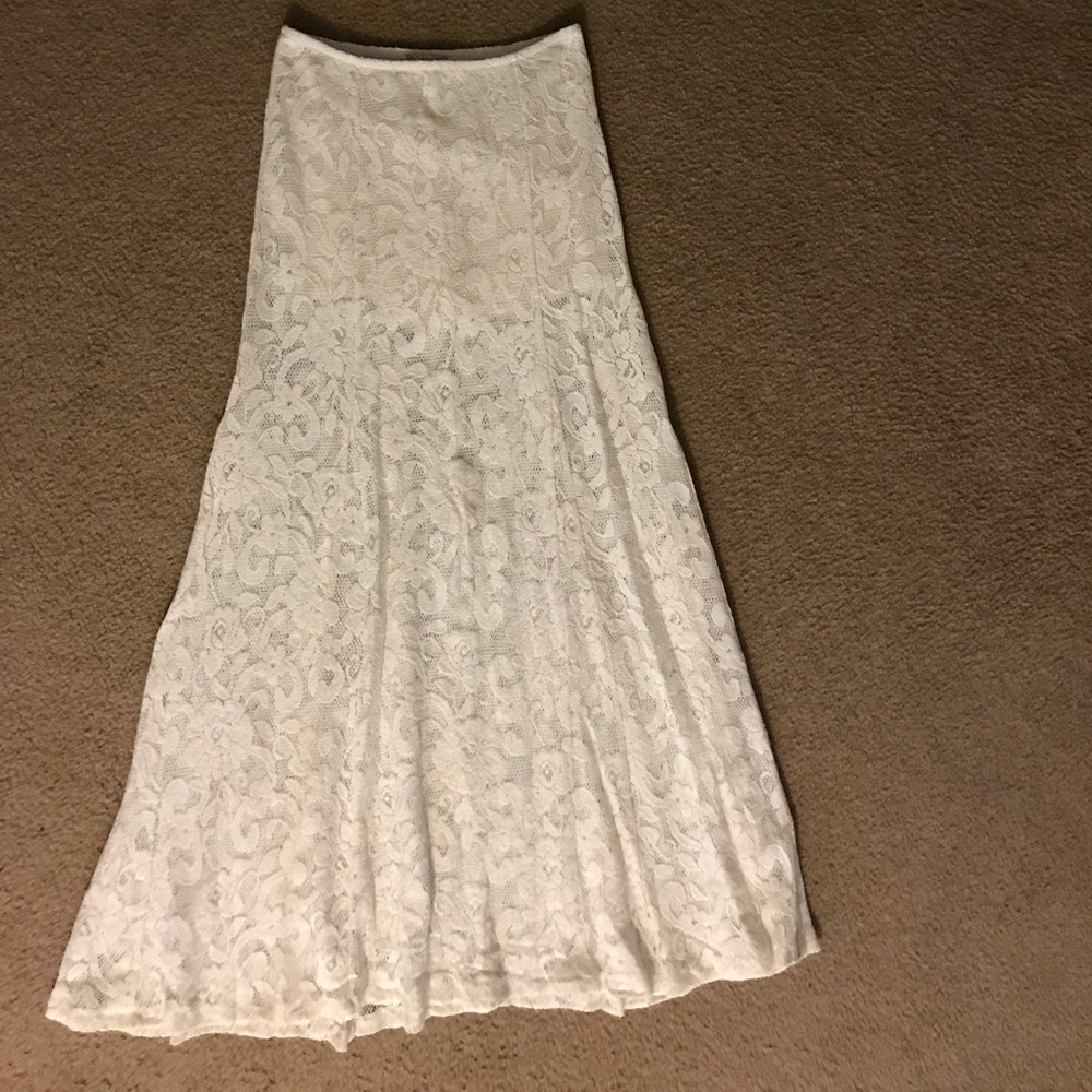 Billabong lace maxi-breathtaking!!!