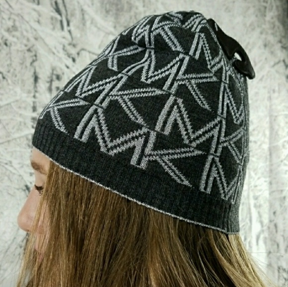 Michael Kors Accessories - ((last 1)) MICHAEL KORS METALLIC  BEANIE/HAT