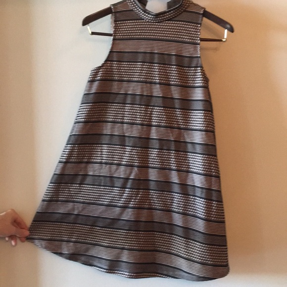 Black and cream holiday dress - Picture 3 of 6