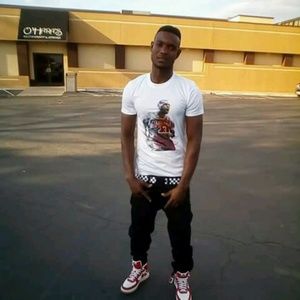 Meet your Posher, Jean