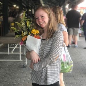 Meet your Posher, Claire