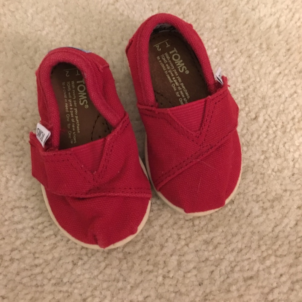 TOMS