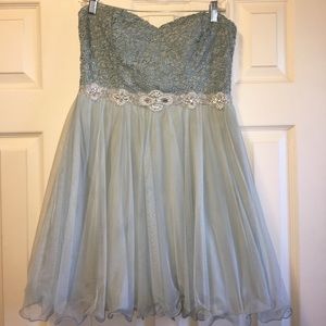 Juniors Homecoming dress