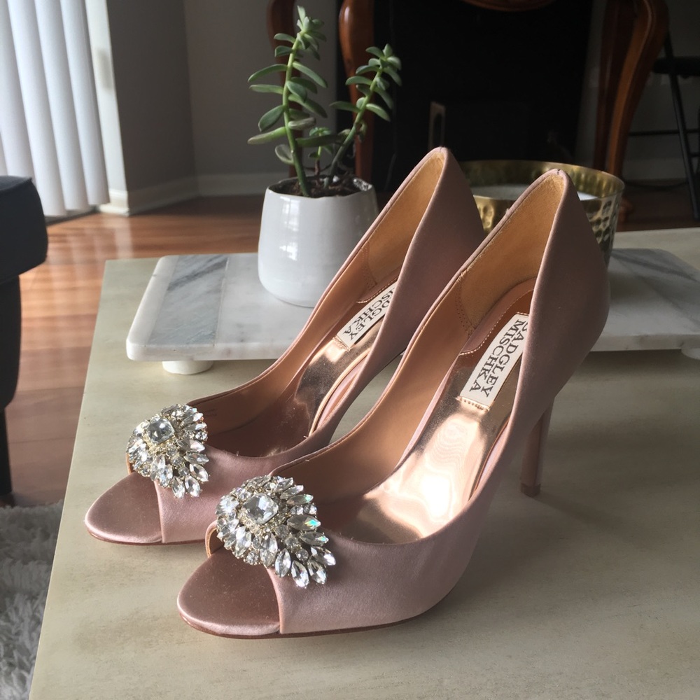 🎉Badgley Mischka • NEW • Price is firm