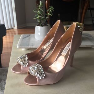 🎉Badgley Mischka • NEW • Price is firm