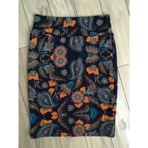 Lularoe Cassie skirt