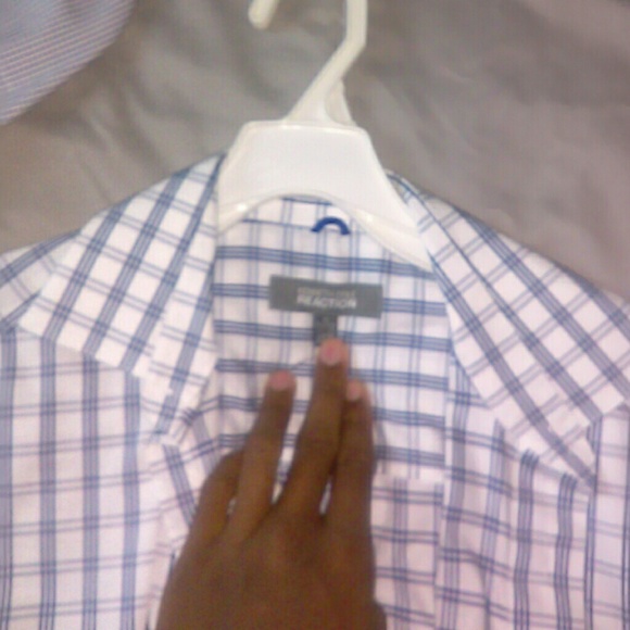 Two nice shirts - Picture 2 of 2