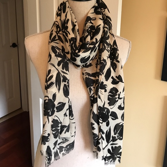 J. Crew Accessories - J.Crew floral scarf
