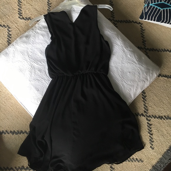 Lush black mini dress - Picture 5 of 5