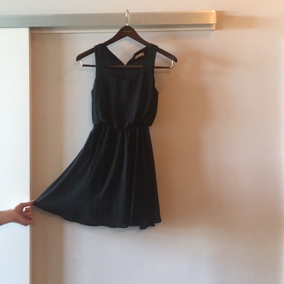 Lush black mini dress - Picture 2 of 5