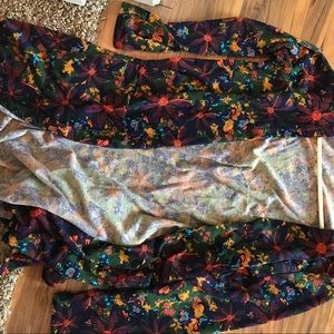Lularoe floral sarah medium