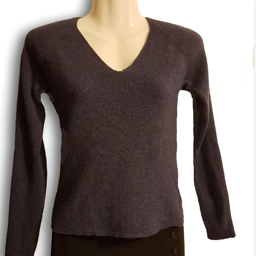 V-Neck sweater