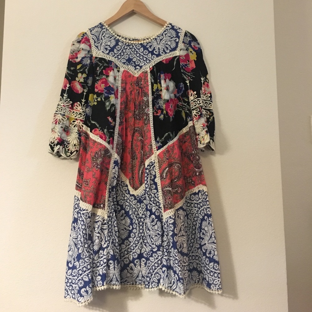 Clothing/ day dress/ casual / colorful / mini