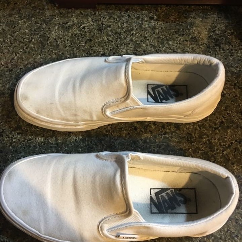 Vans size 3.5 men /5 women