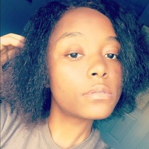 Meet your Posher, Keyana