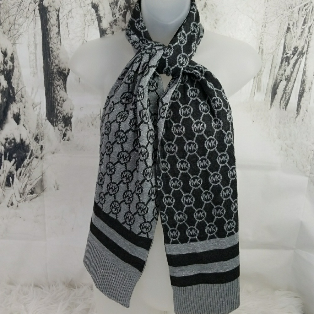 MICHAEL KORS SCARF - Picture 2 of 4