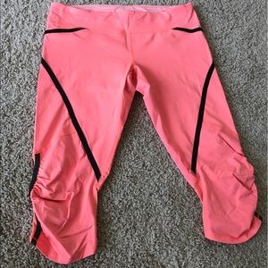 Neon orange lululemon race pace crops size 10