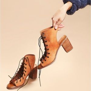 Jeffrey Campbell x FP Minimal Lace Up Heel