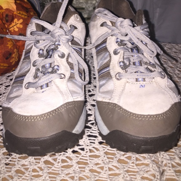 New Balance 644 Hiking sneakers in fall colors - Picture 5 of 8