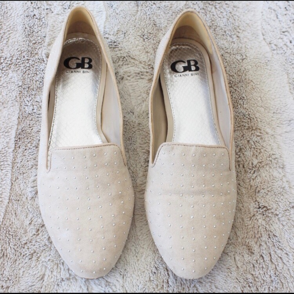 Gianni Bini suede jeweled cream flats