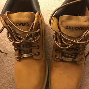 Sketchers boots 11 men's