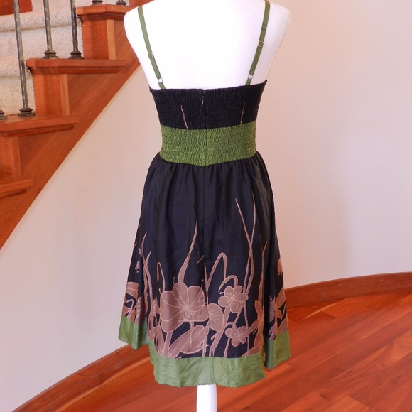 Fundamentals dress by Hype - Picture 6 of 8