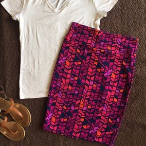 LuLaRoe M Cassie